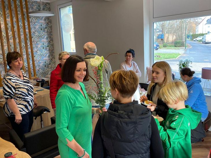 Bildstory von der Eröffnung des Salons Style 47 - Friseur und Kosmetik in Wachau bei Markkleeberg