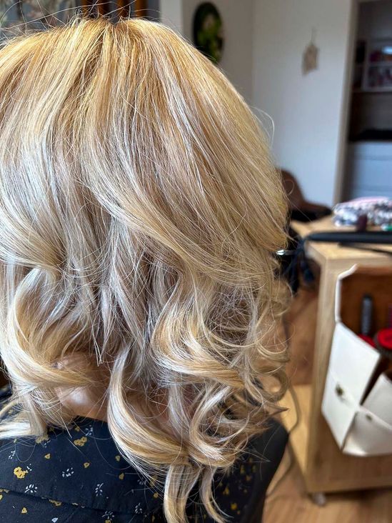 Friseurbesuch bei Style 47 - Friseur und Kosmetik in Wachau bei Markkleeberg